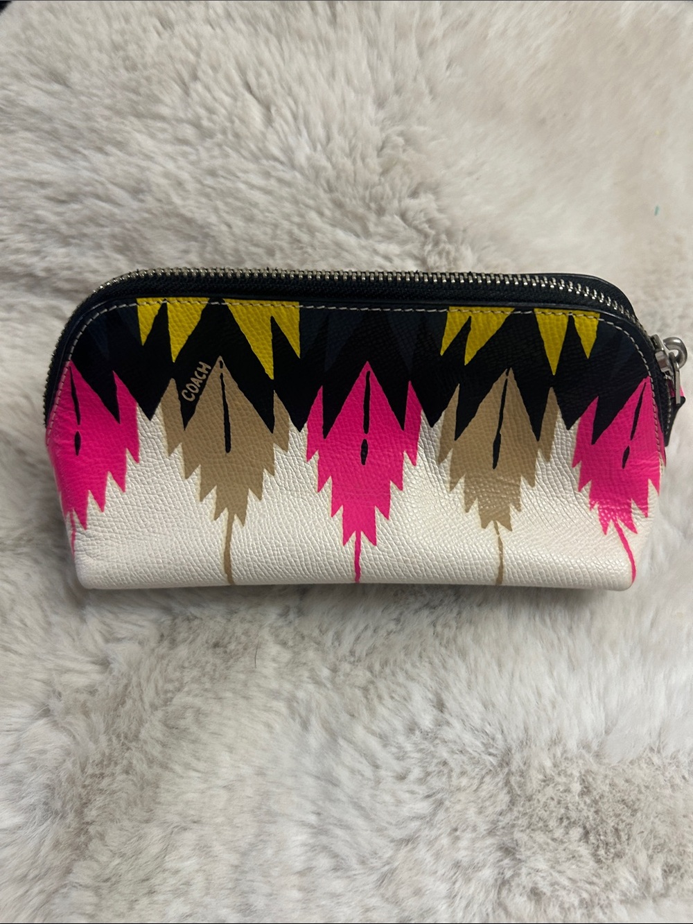 Coach limited edition for Coachella boho leather pouch - Picture 4 of 10